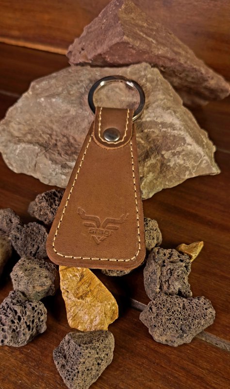 Ranger – Full Grain Crazy Horse Leather Keychain, from the shoot