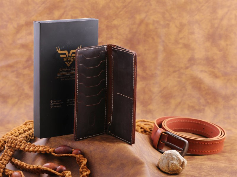 Upbuck Long Leather Wallet, in the workshop